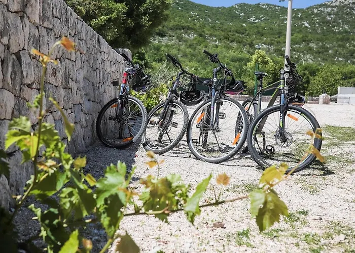 Silentio Dalmatia * Makarska